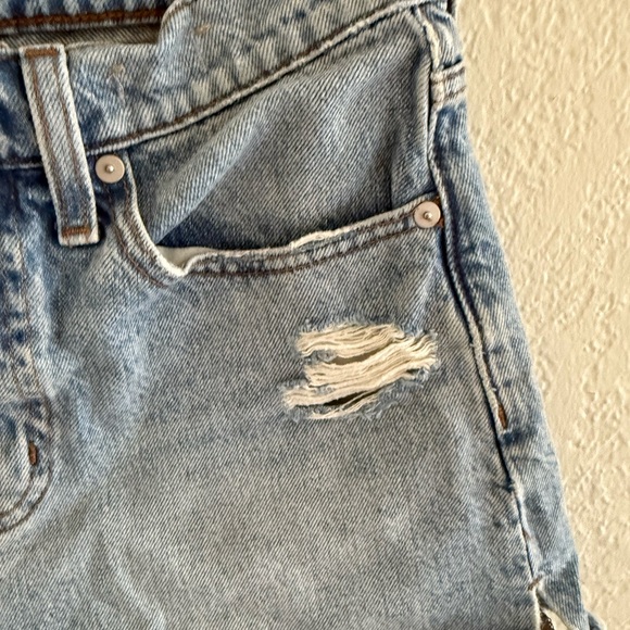 Madewell Women's Light Blue Jean Shorts - Picture 3 of 6